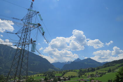 1:1 Seiltausch 220 kV Ltg. Tauern - Weißenbach, System 221/222 1:1 Seiltausch 220 kV Ltg. Tauern - Weißenbach, System 221/222