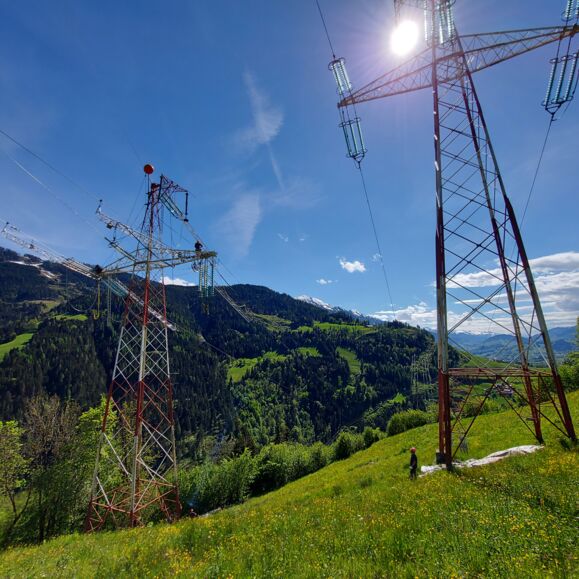 1:1 Seiltausch 220 kV Ltg. Tauern - Weißenbach, System 221/222 1:1 Seiltausch 220 kV Ltg. Tauern - Weißenbach, System 221/222