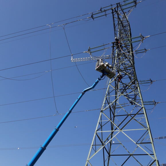 Neubau Leitungseinbindung 220 kV Ltg. UW Zurndorf, 245/246B Neubau Leitungseinbindung 220 kV Ltg. UW Zurndorf, 245/246B