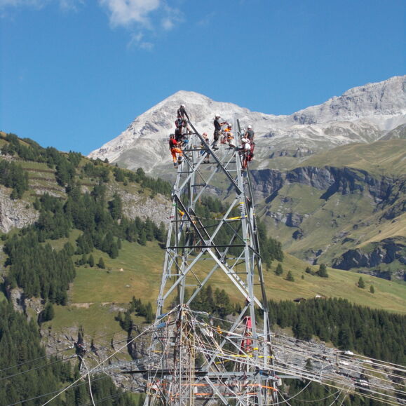 Leitungssanierung San Bernardino Etappe 2015 Los 3, 400 kV Soazza - Sils i.D.